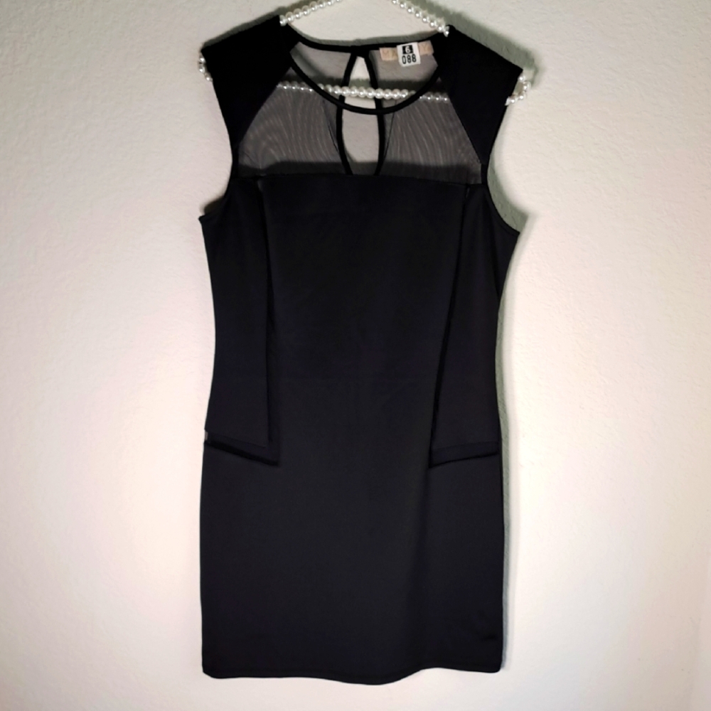 Mallory Women’s Black Dress LBD Mini Sheath Size M Sheer Mesh Cutouts Sleeveless